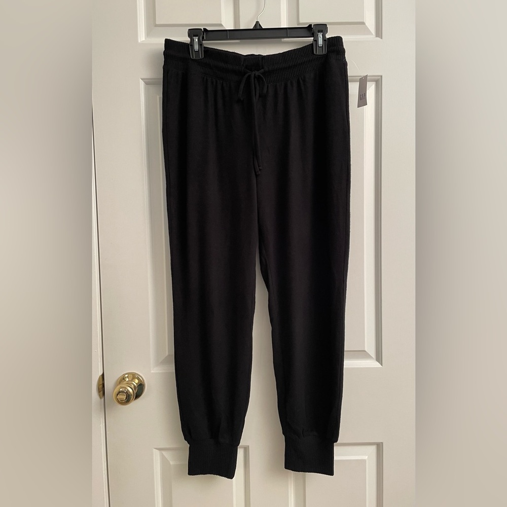 GAP Women's Softspun Joggers in Black, Size Large